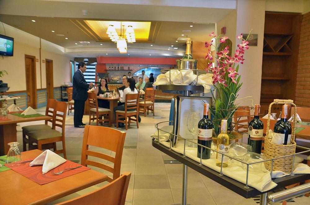Hotel Chacao Suites كراكاس المظهر الخارجي الصورة