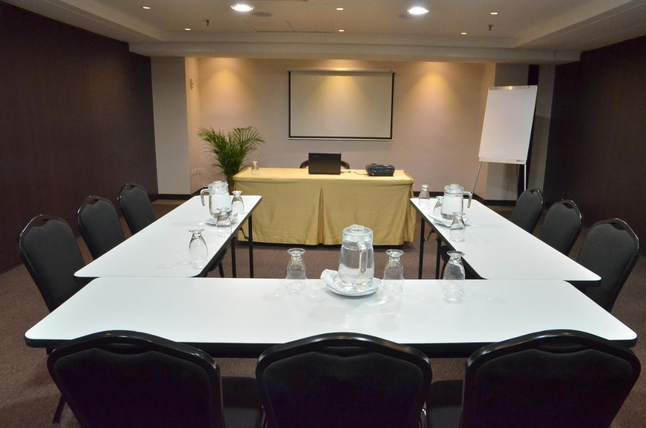 Hotel Chacao Suites كراكاس المظهر الخارجي الصورة