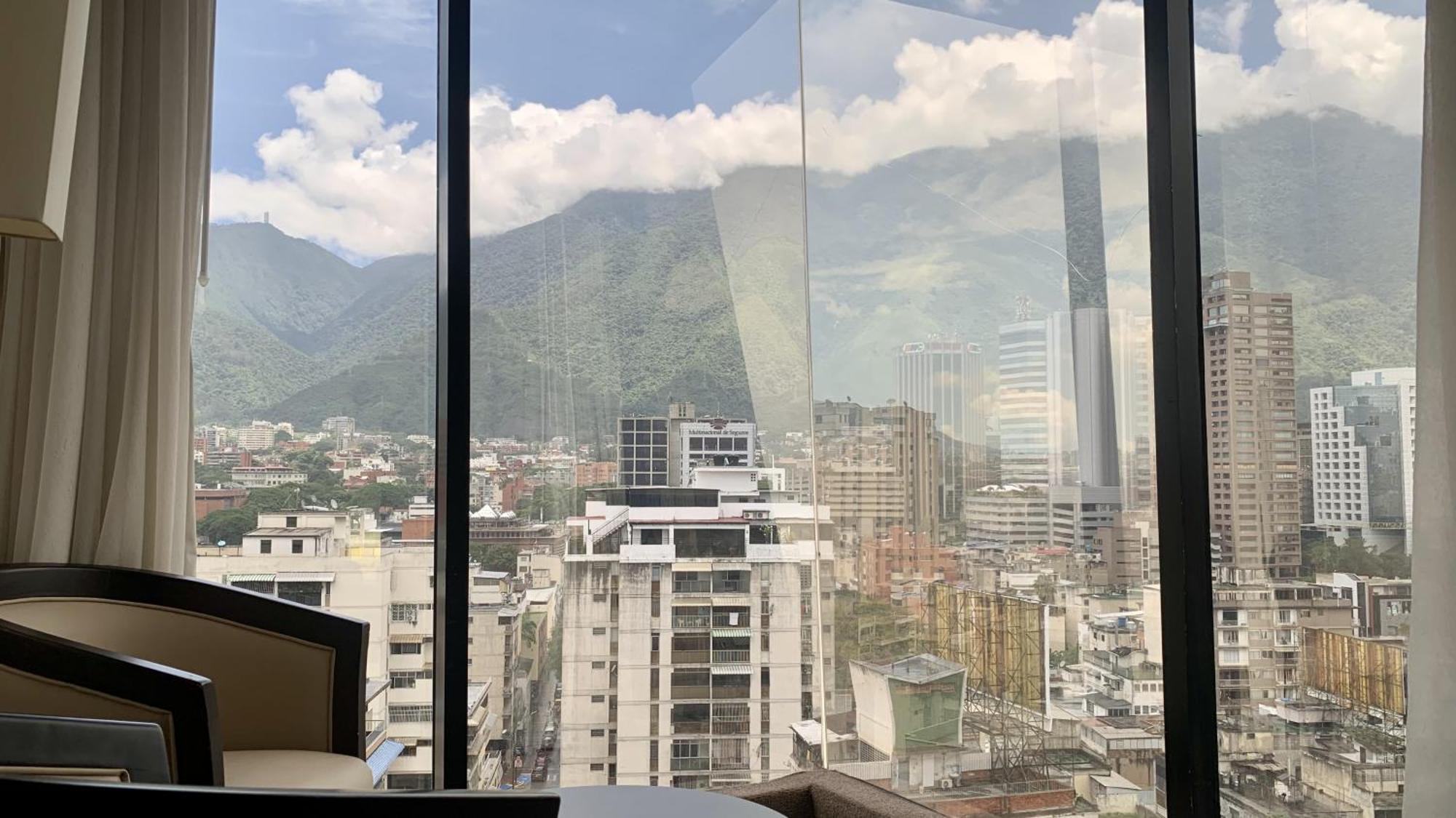 Hotel Chacao Suites كراكاس المظهر الخارجي الصورة