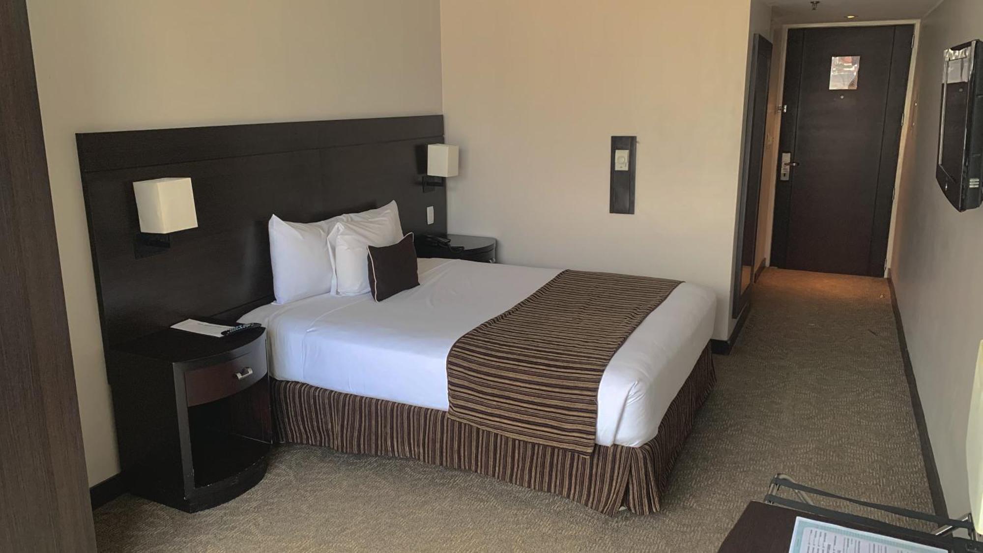 Hotel Chacao Suites كراكاس المظهر الخارجي الصورة
